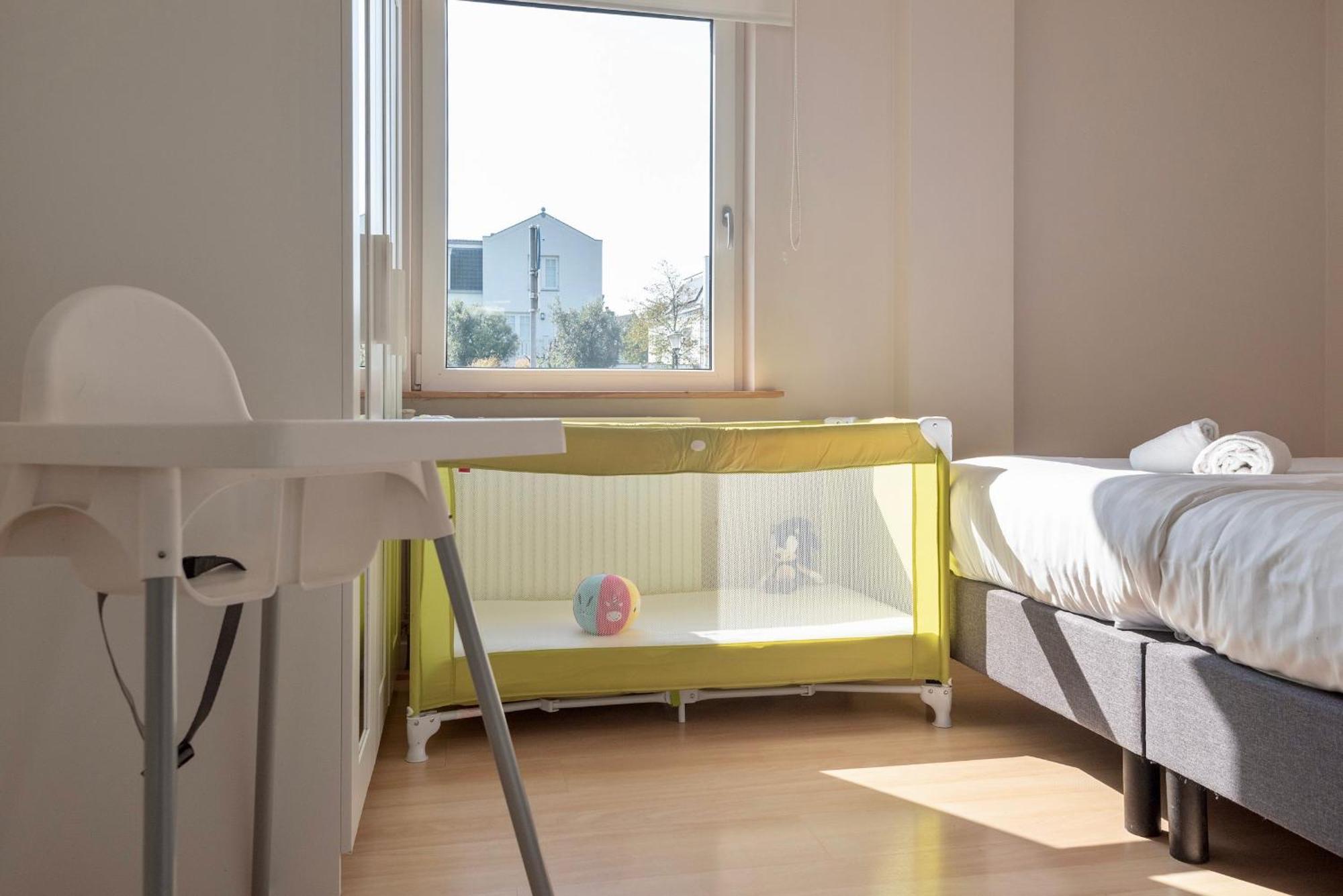 Spacious Family Apartment *